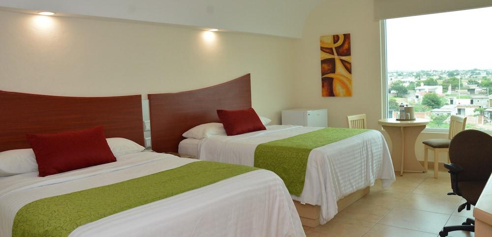 Hotel Magico Inn Cuautla  Екстериор снимка
